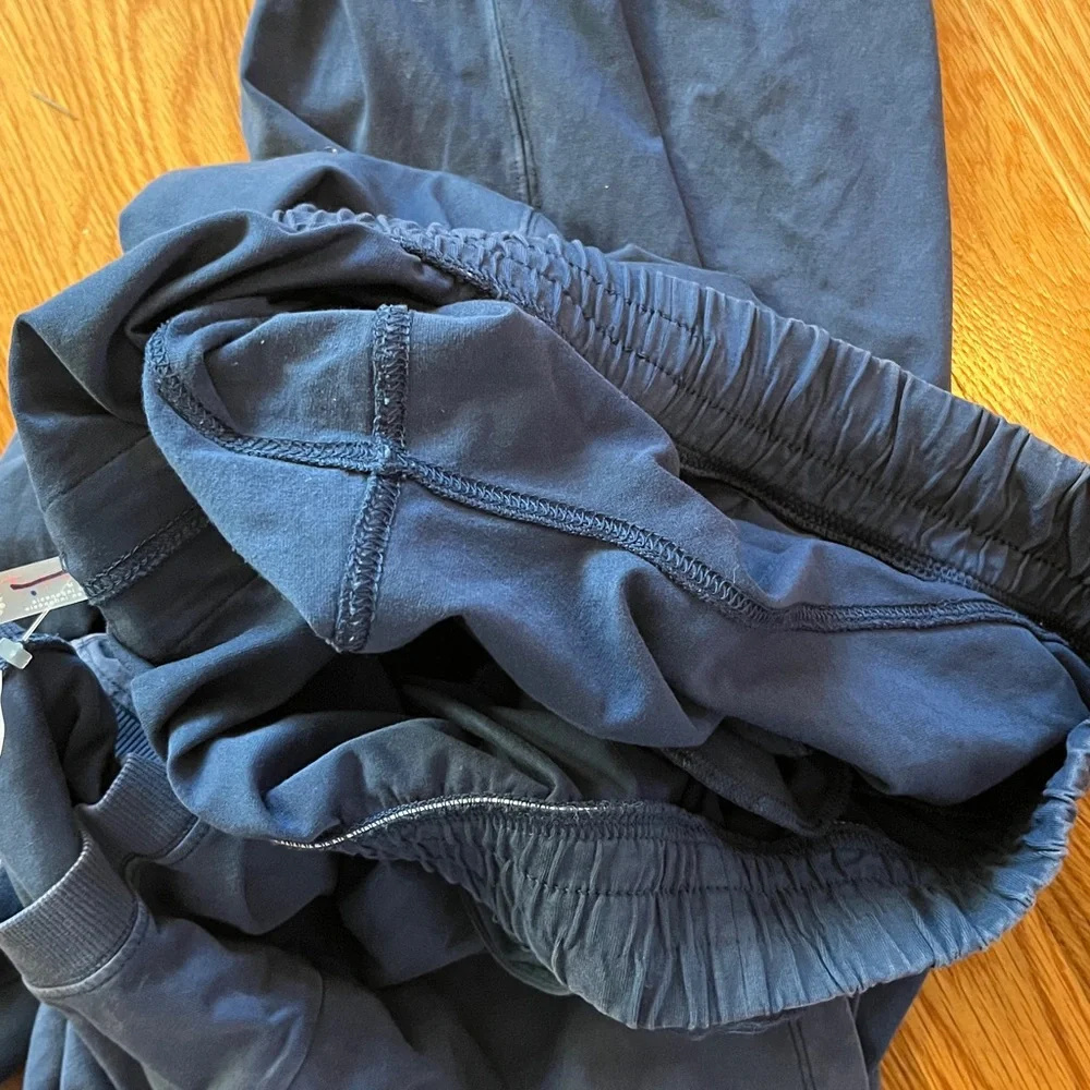 Free People Movement Hot Shot Cross Over Set Size M NWOT - Picture 13 of 15